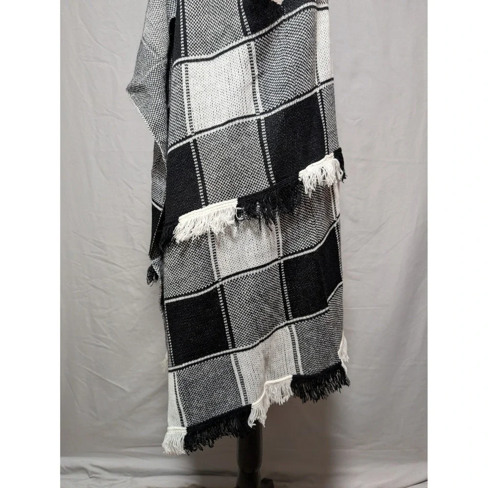 Women's Black White Plaid Fringe Wrap Sweater Vest Shawl‎ Drape Front Large New